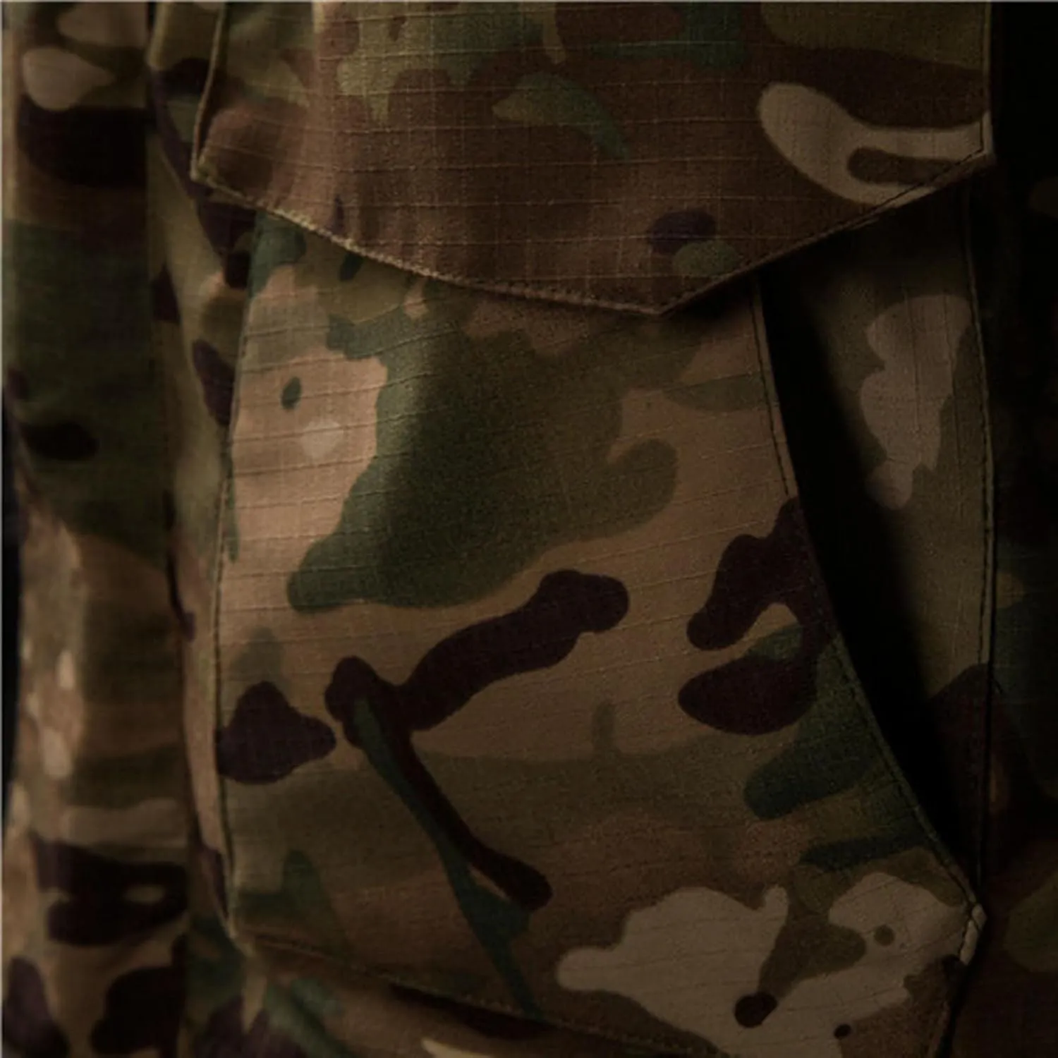 Cambkatl Men’s Military Soft Shell Tactical Jacket Camo Hooded Coat Outdoor Sports Hunting Army Waterproof Outerwear
