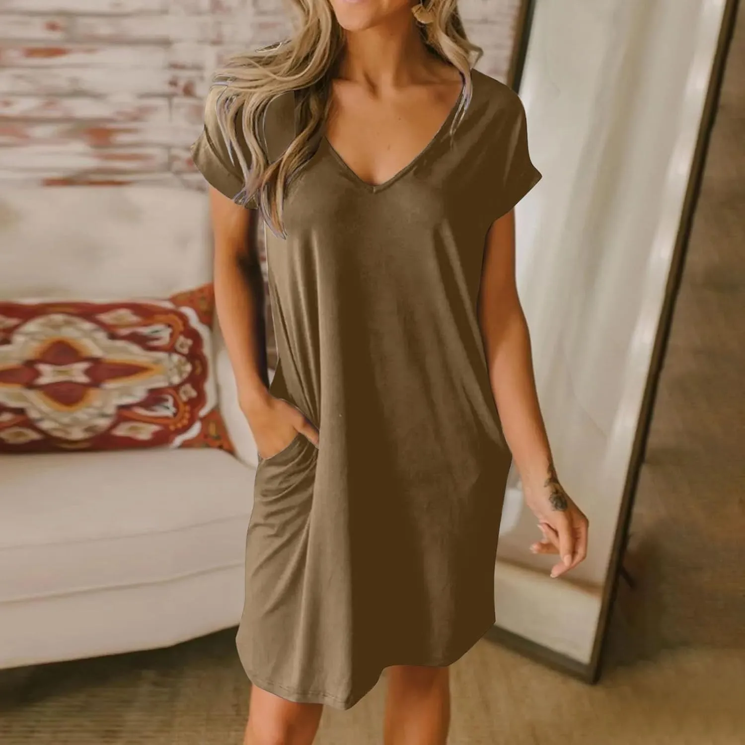 Womens Short Sleeve V Neck T Shirt Dresses Summer Beach Vacation Basic Solid Color Mini Dress with Pocket