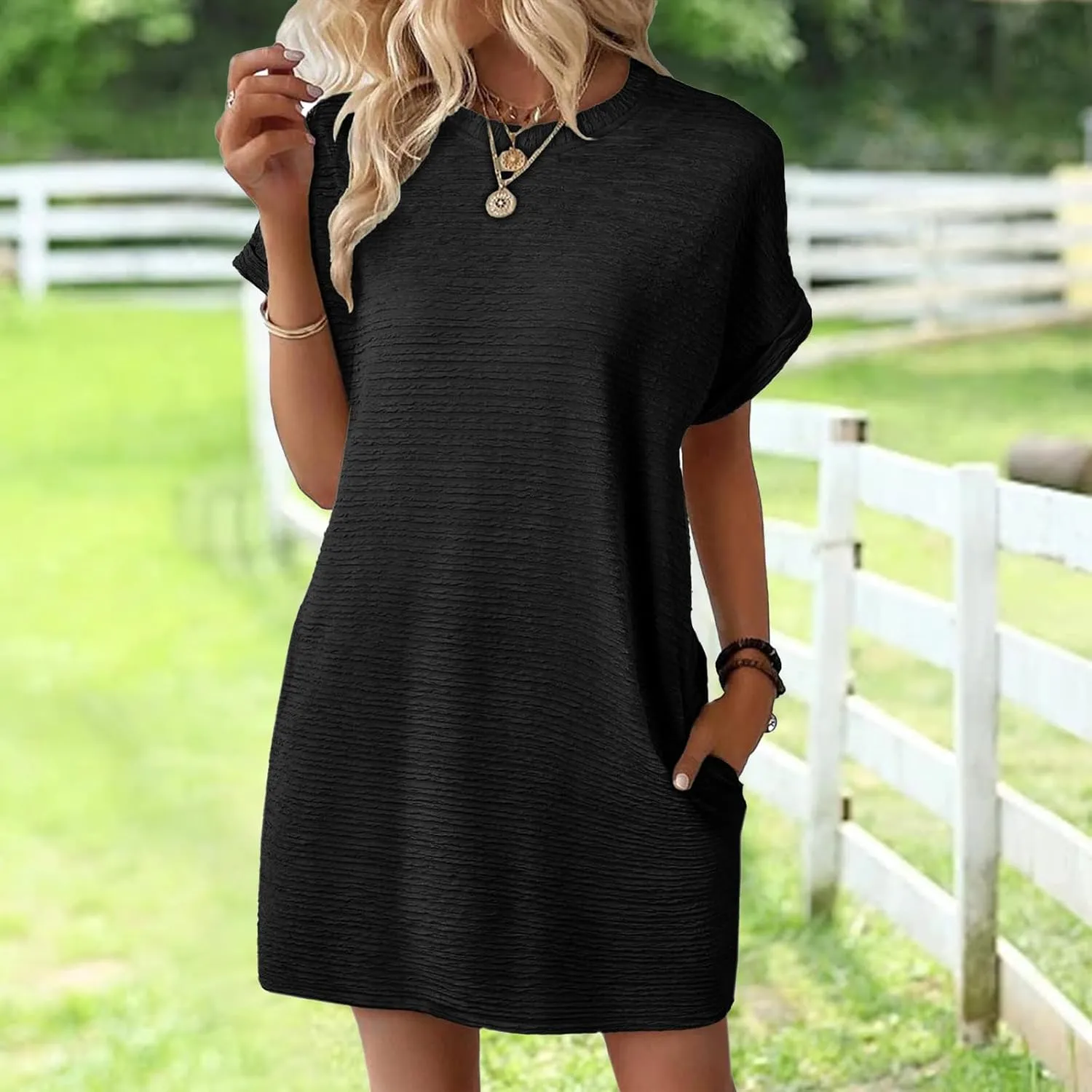 Womens Summer Dresses Short Sleeve Crew Neck Dress Fit T Shirt Mini Dress Casual Loose Beach Dresses with Pockets