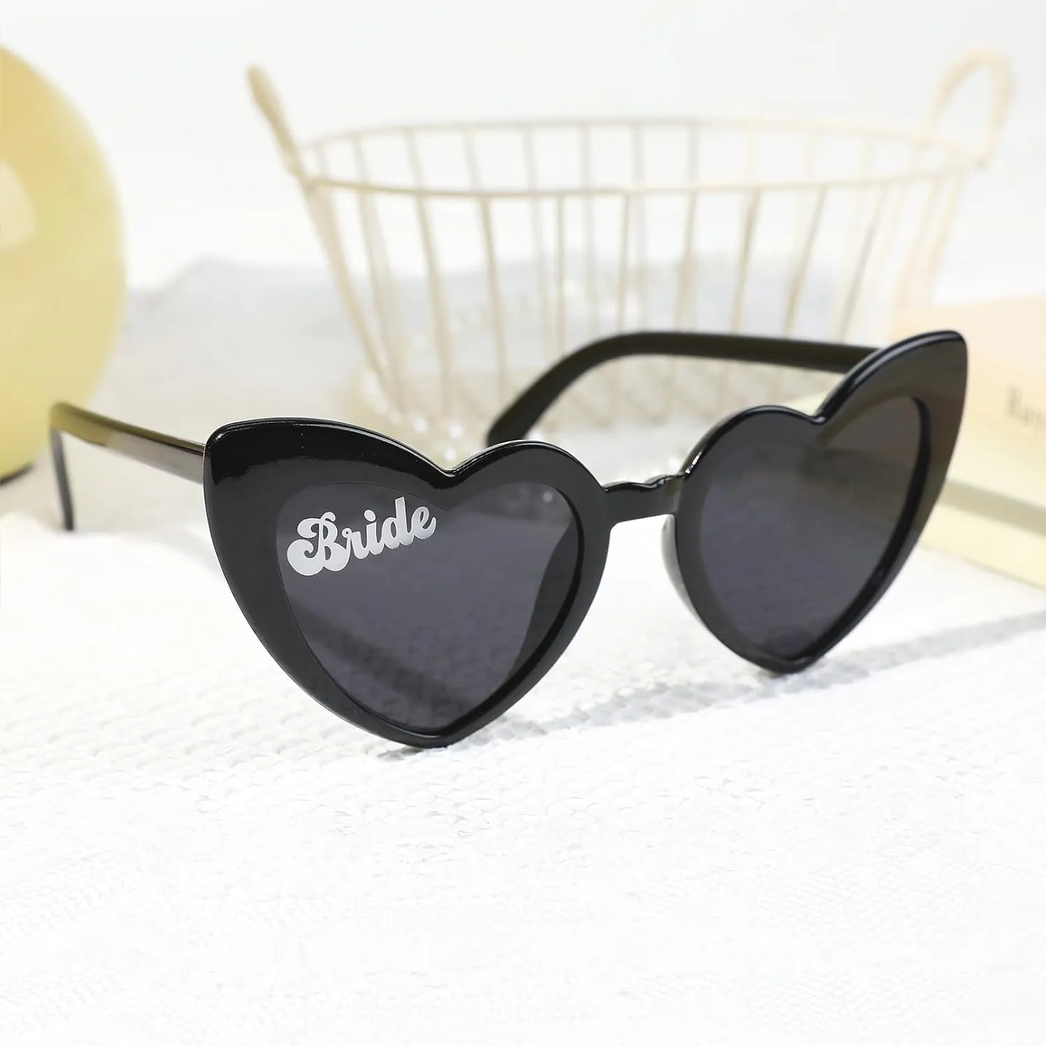 YOGFIT Heart Sunglasses for Women Fashion Classic Love Eye Protection Sunglasses Vintage Cute Heart Sunglasses